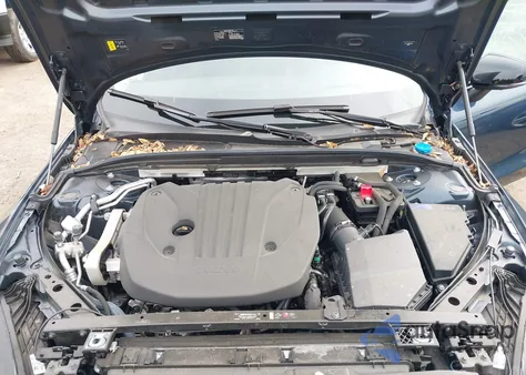 2024 Volvo S60 B5 Ultimate Dark Theme z USA, uszkodzony, nr VIN 7JRL12TM3RG282872